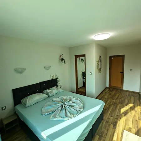 Sineva * Primorsko