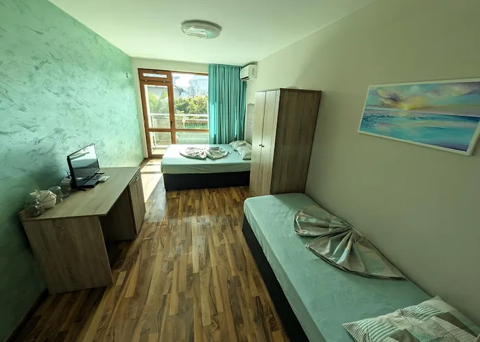 Sineva Πανσιόν